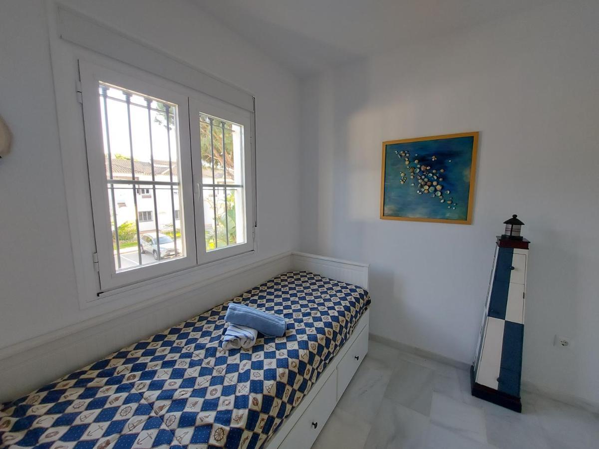 Apartamento Maria ชิกลานา เด ลา ฟรอนเตรา ภายนอก รูปภาพ